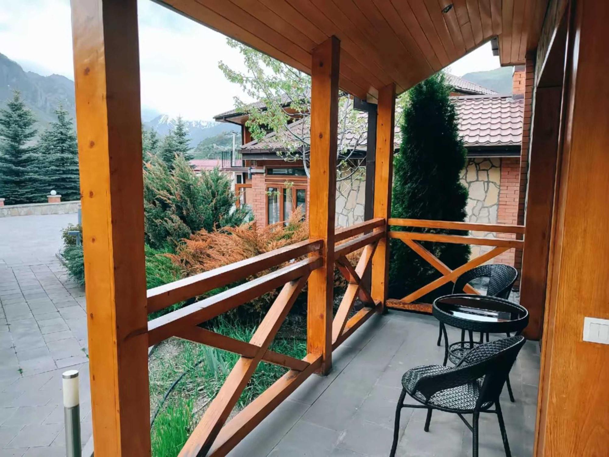 Vardisubani Villa Казбеги Екстериор снимка